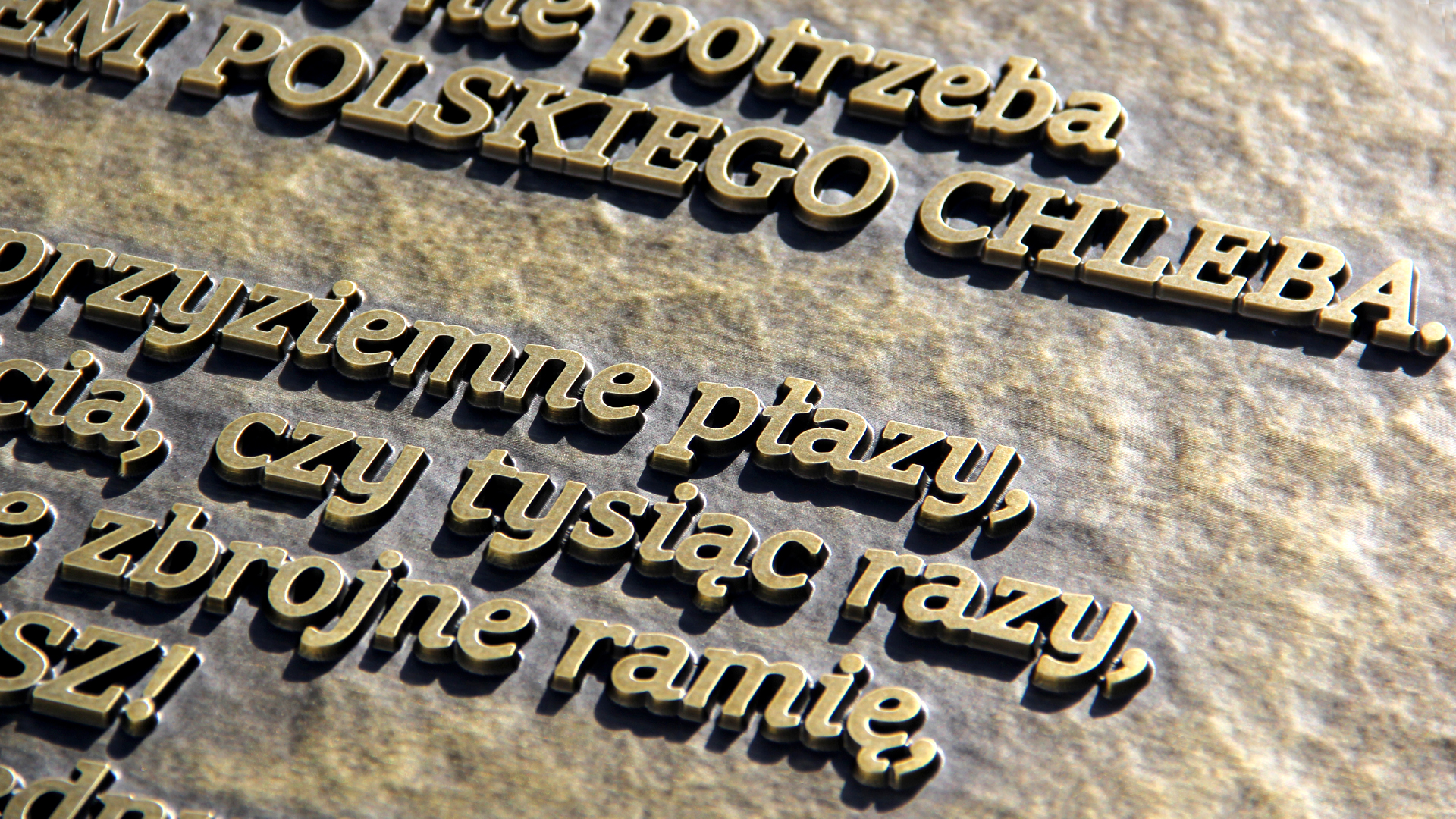 Grawer na tablicy metalowej